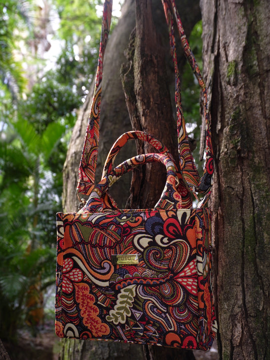Tote pequeño gobelino con personalidad - Fuego