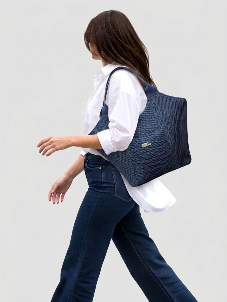 Bolso de Hombro Standard Ferrari: Ligero y elegante -Azul